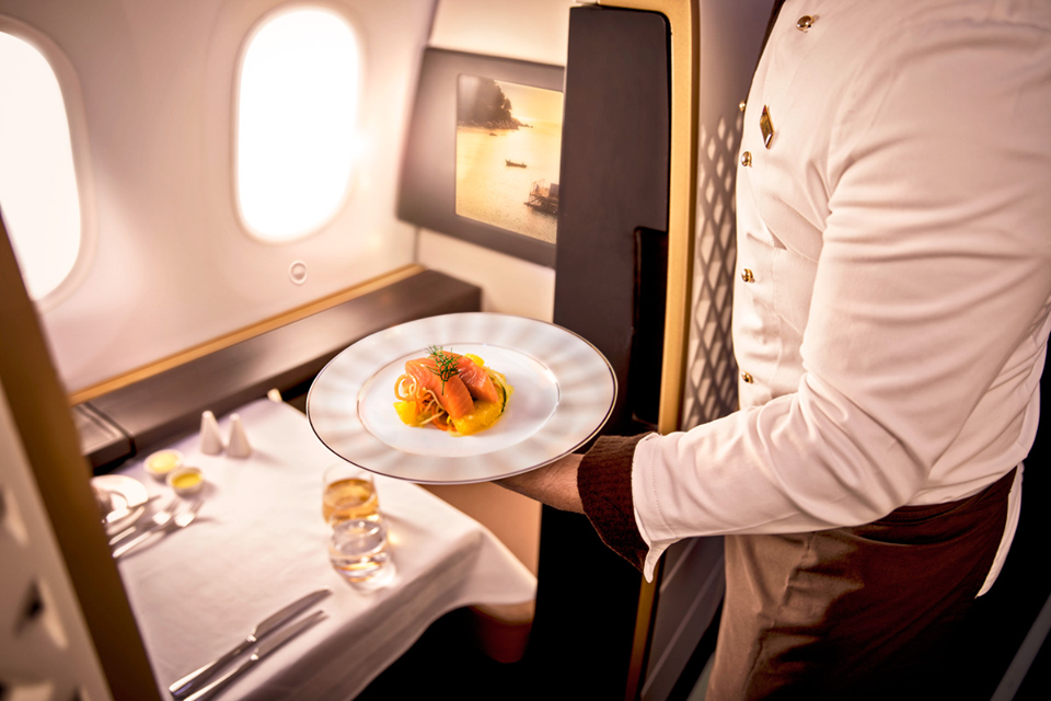 Etihad Has Teamed Up With Health Department To Introduce Healthy Eating Options Onboard Flights!