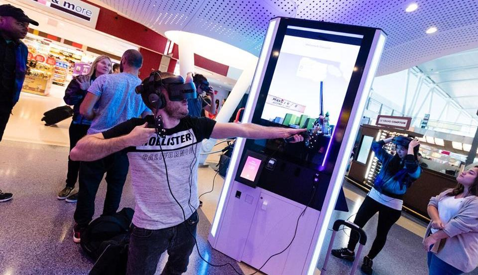 More Airports Offering Video Games Help Travelers To Pass Time!