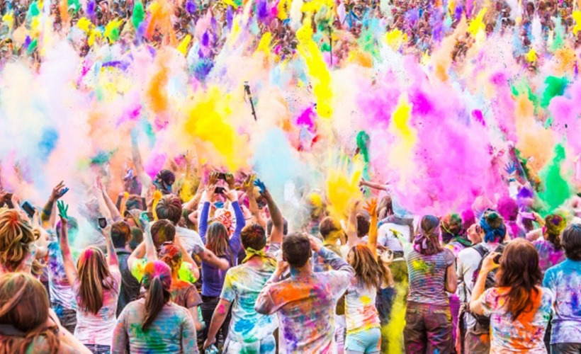 4 Best Places to Celebrate Holi in India