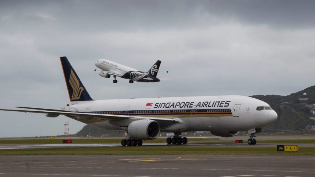 SINGAPORE AIRLINES