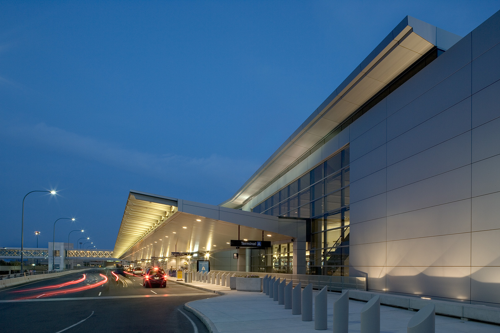 BOSTON International-Airport